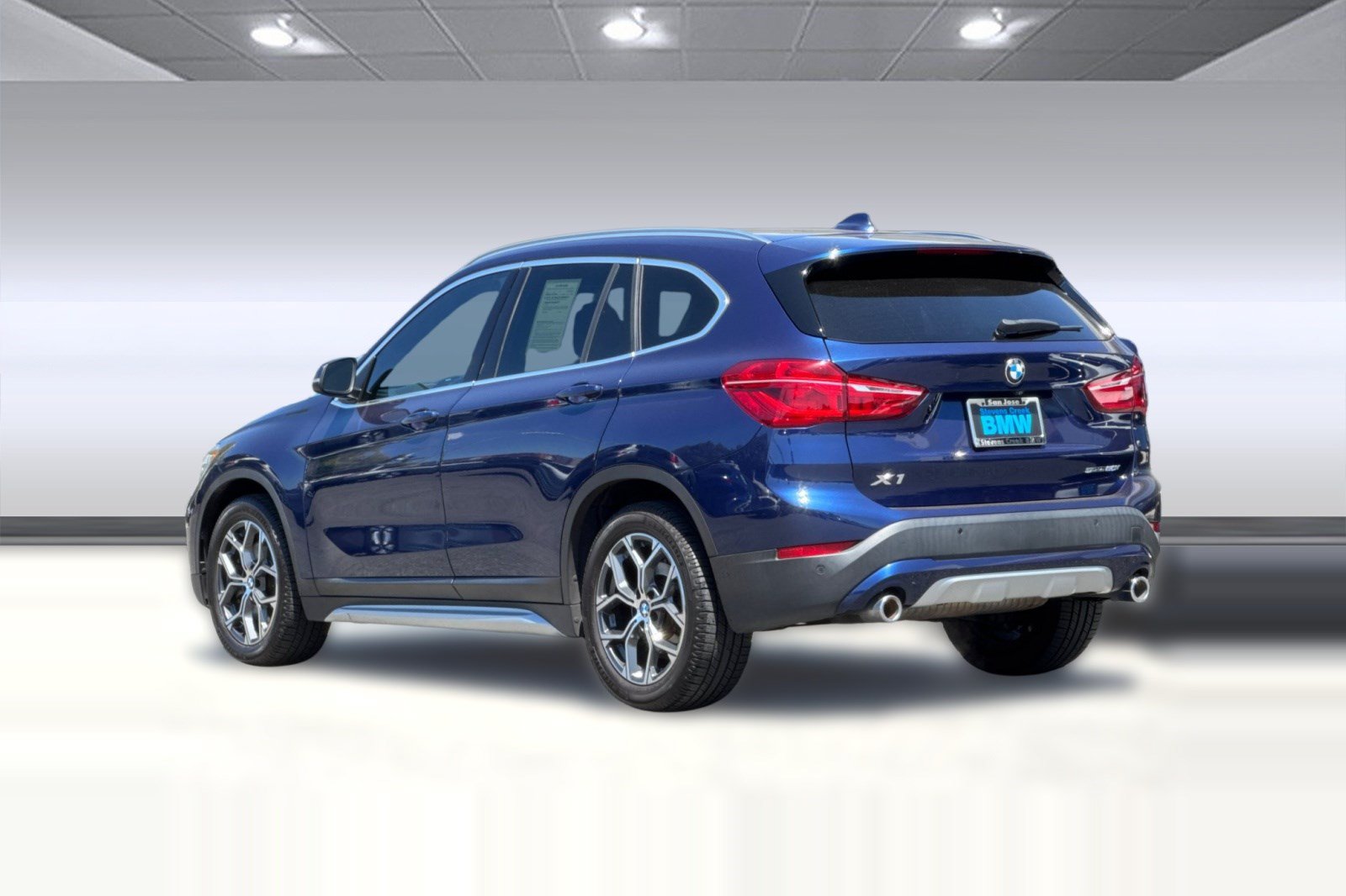 Used 2020 BMW X1 sDrive28i w/ Convenience Package FWD image 3
