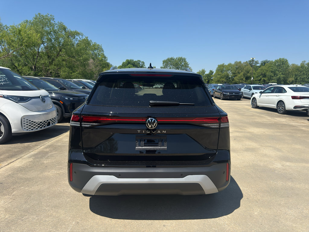 New 2026 Volkswagen Tiguan S FWD image 6