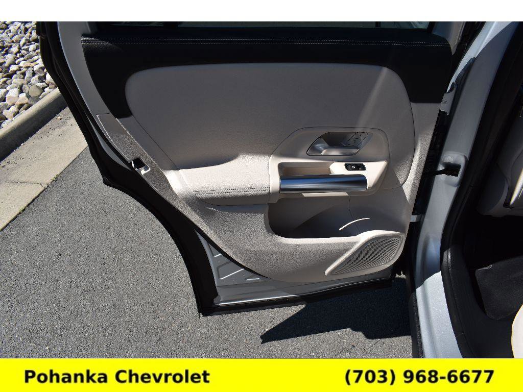 Used 2021 Mercedes-Benz GLA 250 4MATIC image 29
