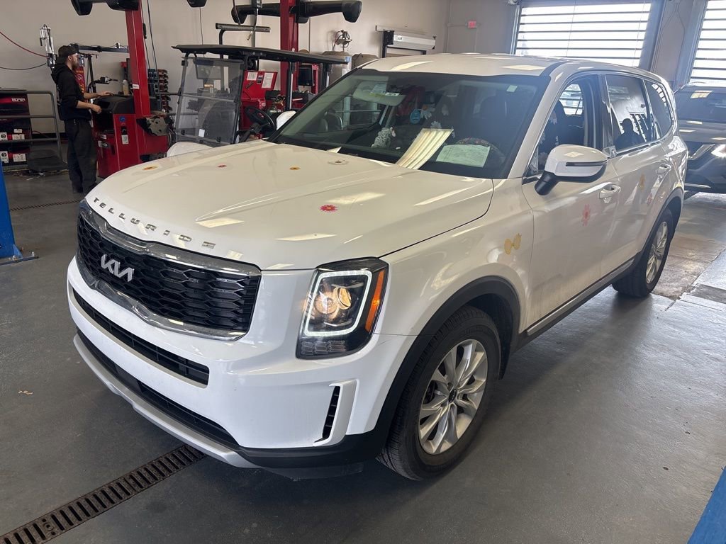 Used 2022 Kia Telluride LX image 4