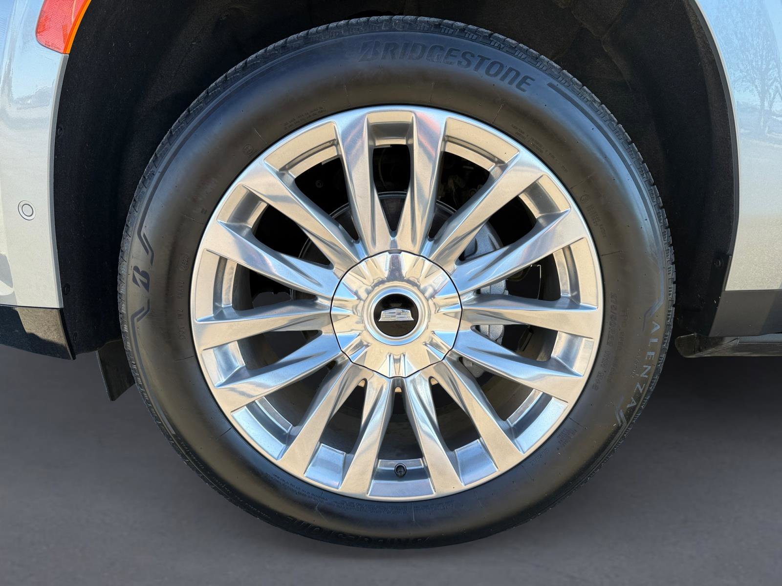 Certified 2024 Cadillac Escalade Premium Luxury image 10