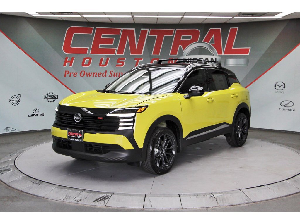 New 2026 Nissan Kicks SR w/ Cold Weather Package FWD image 2