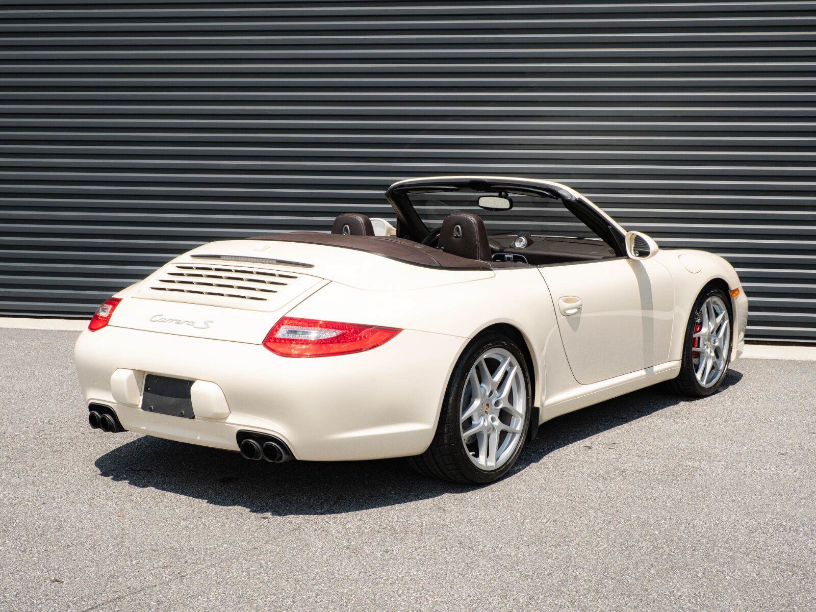 Used 2011 Porsche 911 Carrera S RWD image 23