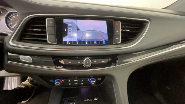 Used 2022 Buick Enclave Essence w/ Sport Touring Edition FWD image 32