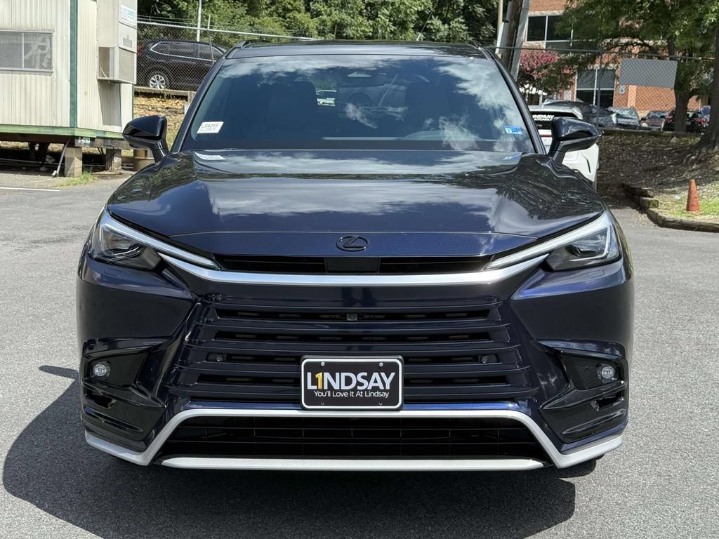 New 2026 Lexus TX 500h AWD image 7