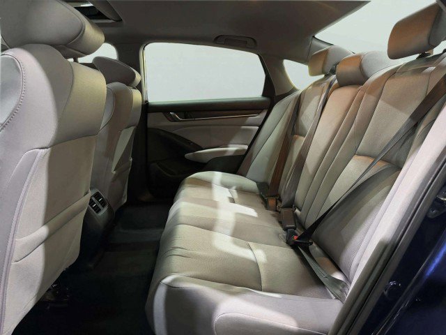 Used 2020 Honda Accord EX image 39