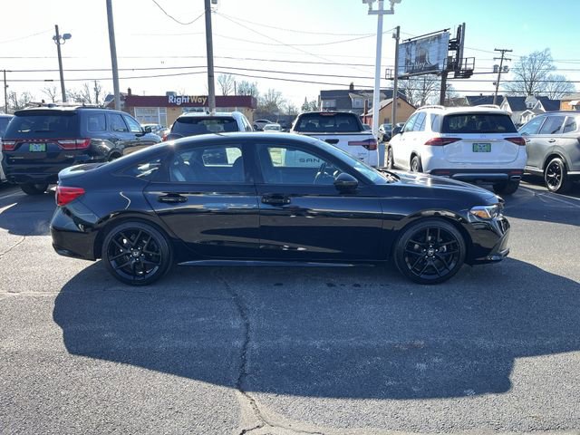 Used 2023 Honda Civic Sport image 11