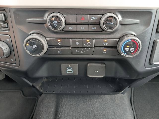 Used 2025 Ford F250 XLT AWD/4WD image 3
