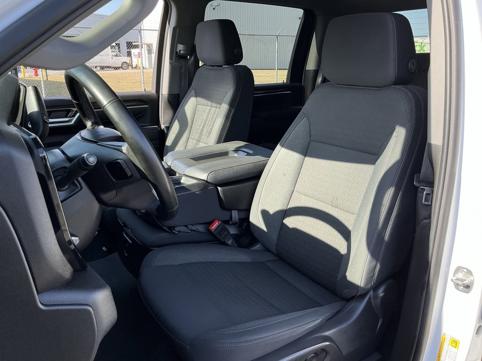 Used 2025 Chevrolet Silverado 2500 LT w/ Convenience Package image 21