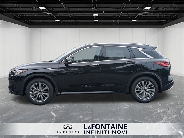 New 2025 INFINITI QX50 Luxe image 2