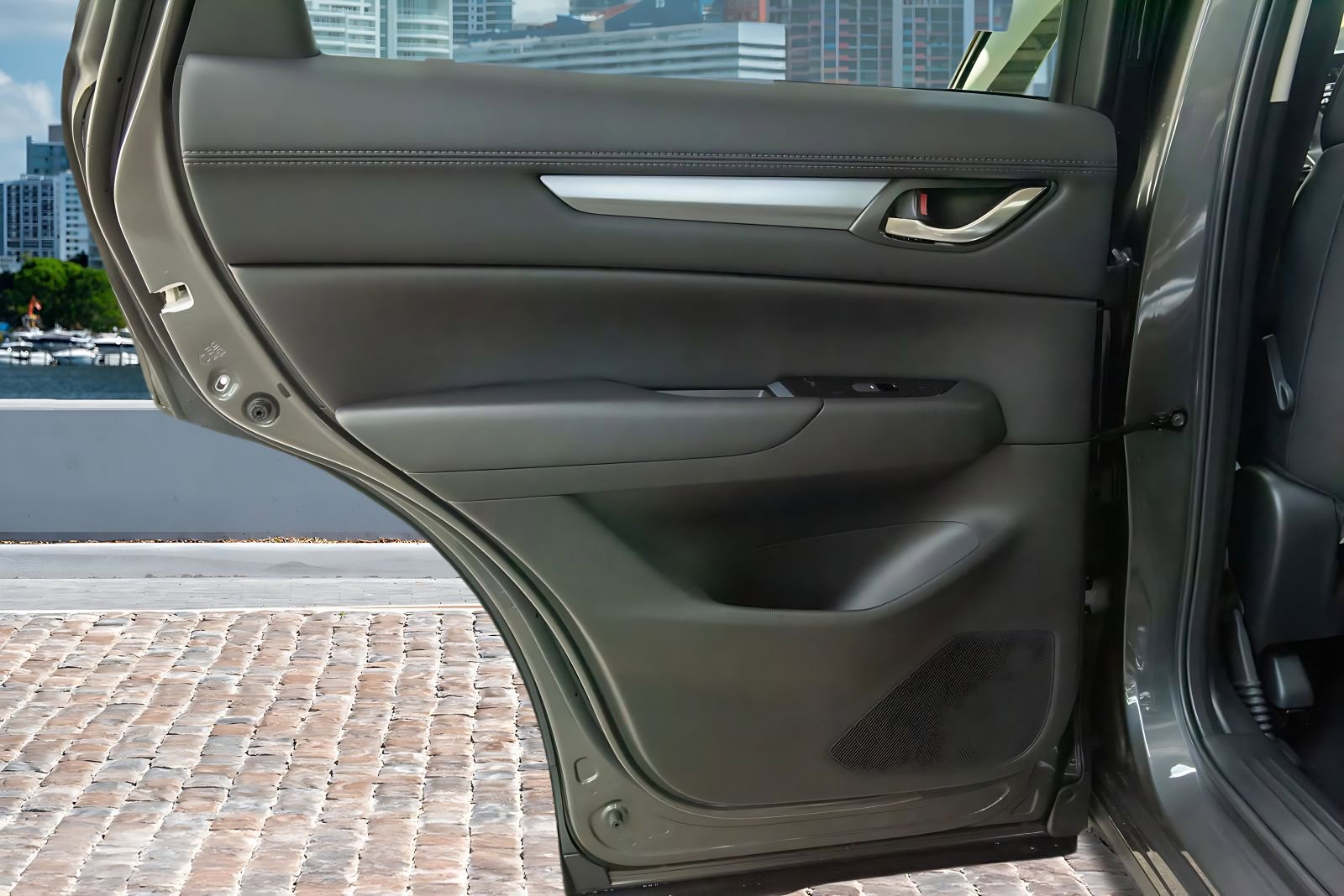 Used 2025 MAZDA CX-5 AWD 2.5 S w/ Select Package image 15