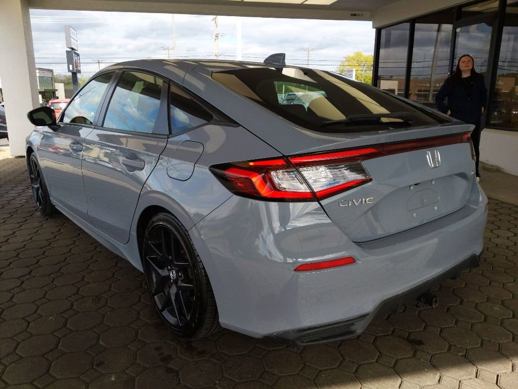 Used 2022 Honda Civic Sport image 10
