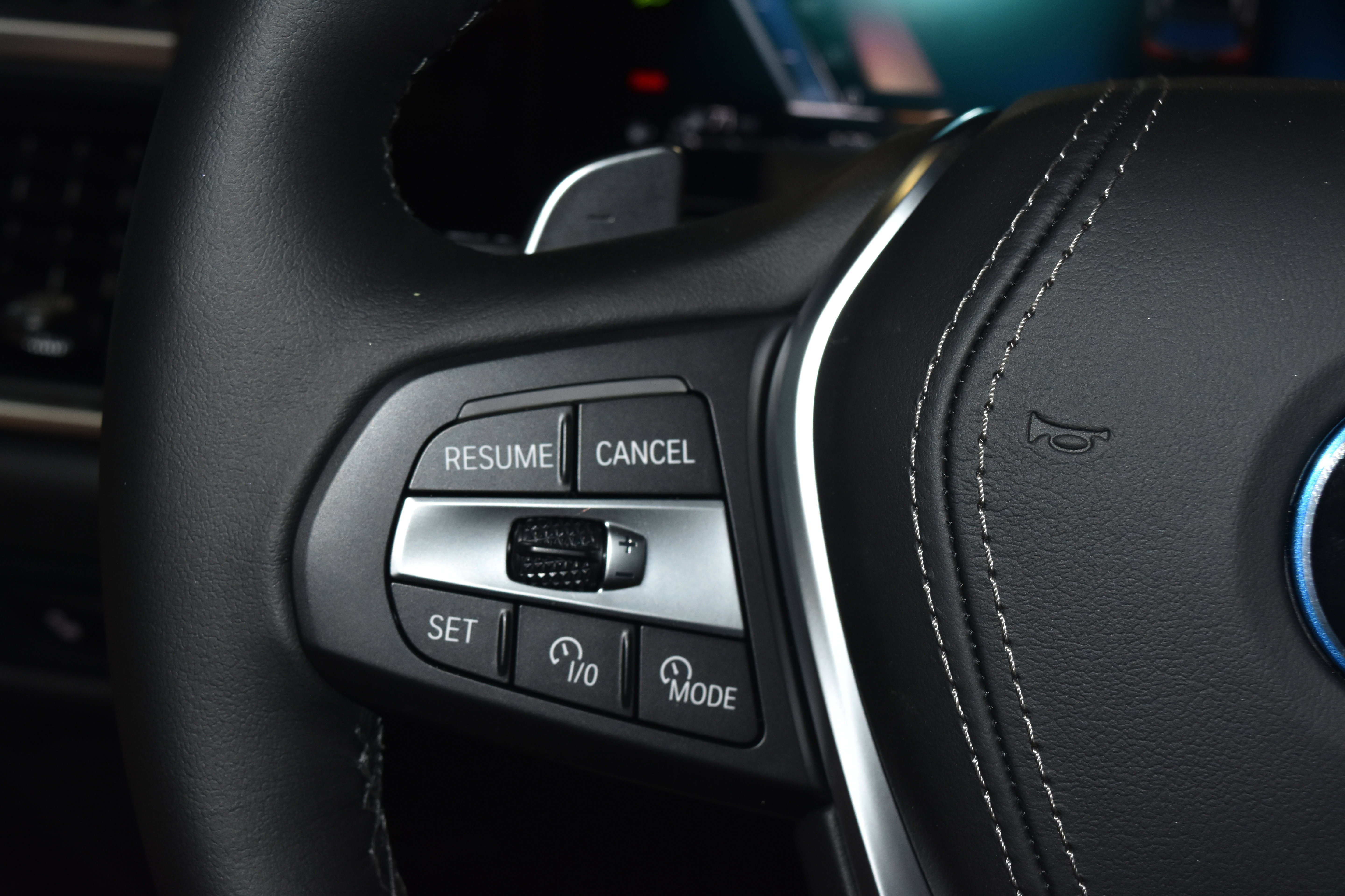 New 2026 BMW X5 xDrive50e w/ Executive Package AWD/4WD image 8