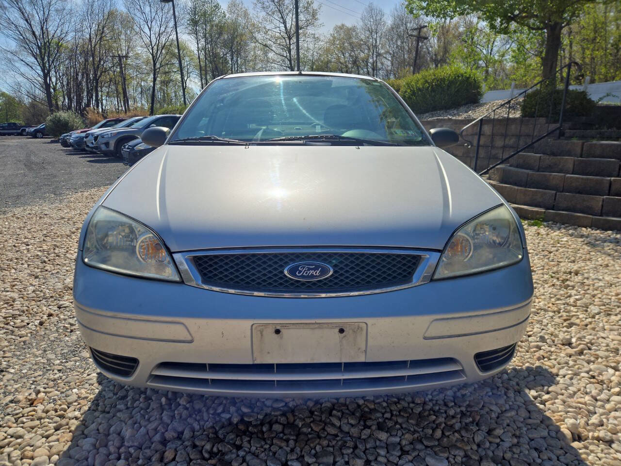 Used 2006 Ford Focus S FWD image 2