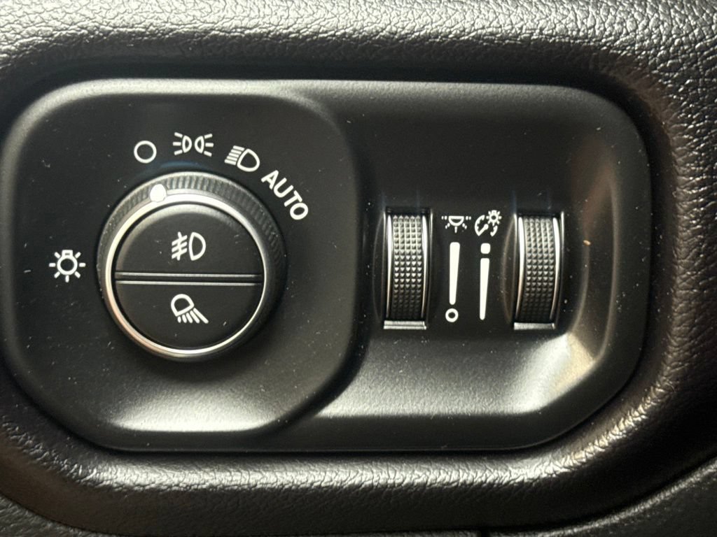Used 2021 RAM 3500 Laramie w/ Night Edition AWD/4WD image 22