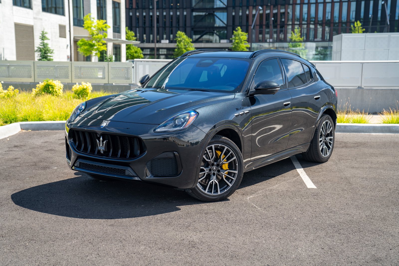 Used 2023 Maserati Grecale Modena AWD/4WD image 1