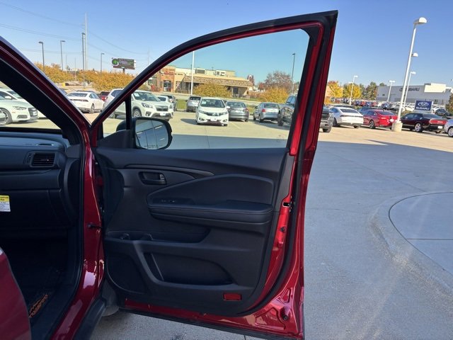 Certified 2025 Honda Ridgeline TrailSport image 24