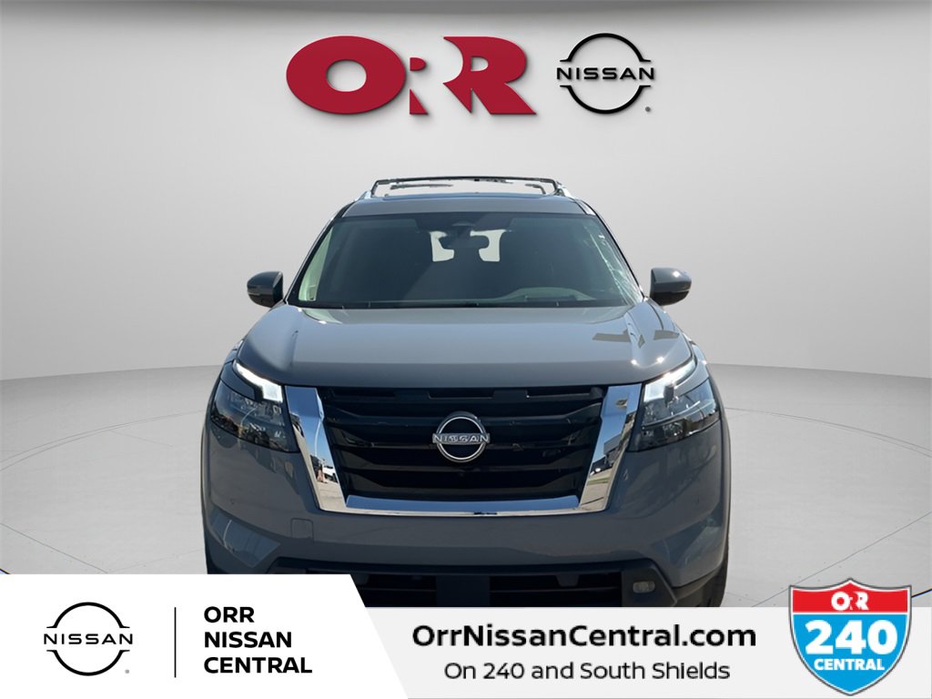 New 2025 Nissan Pathfinder Platinum w/ Cargo Package image 2