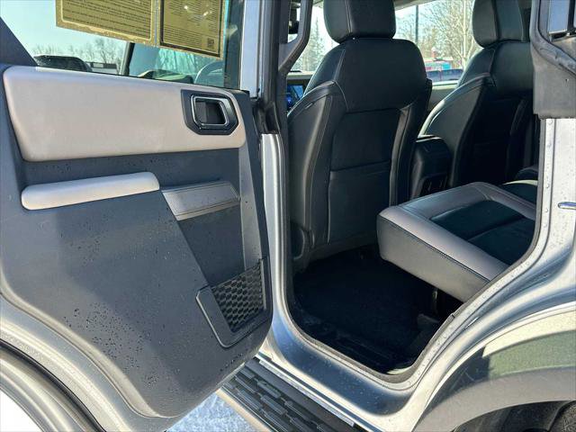 Used 2023 Ford Bronco Wildtrak image 16