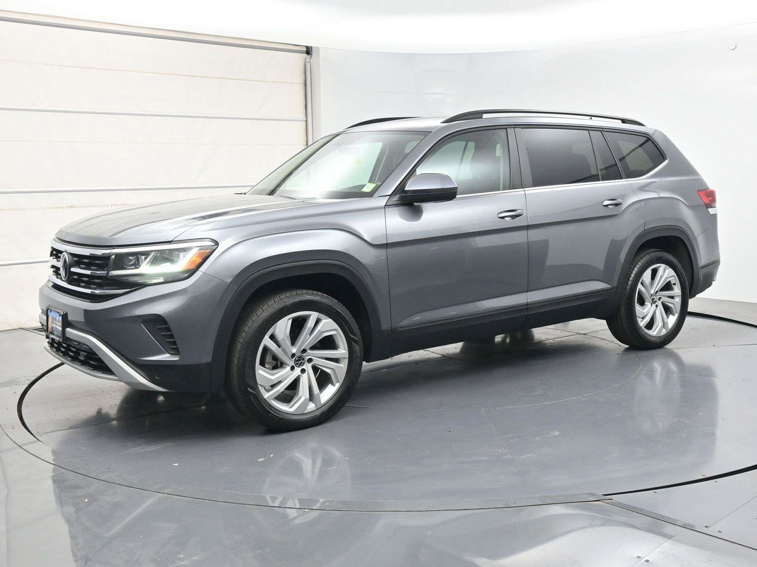 Certified 2023 Volkswagen Atlas SE w/ Panoramic Sunroof Package AWD/4WD image 24