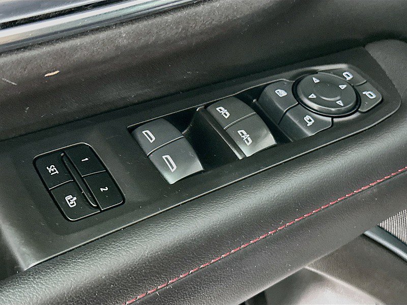 Used 2024 Chevrolet Suburban RST w/ Luxury Package AWD/4WD image 19