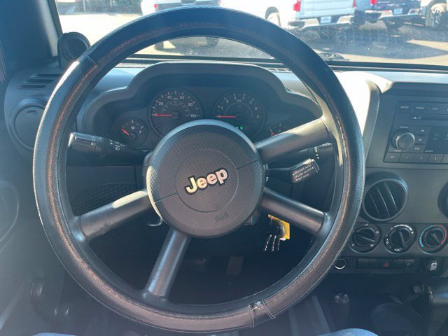 Used 2007 Jeep Wrangler Unlimited X w/ Black Appearance Group AWD/4WD image 36