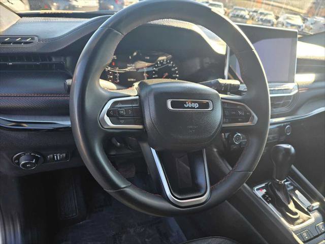 Used 2023 Jeep Compass Trailhawk image 25