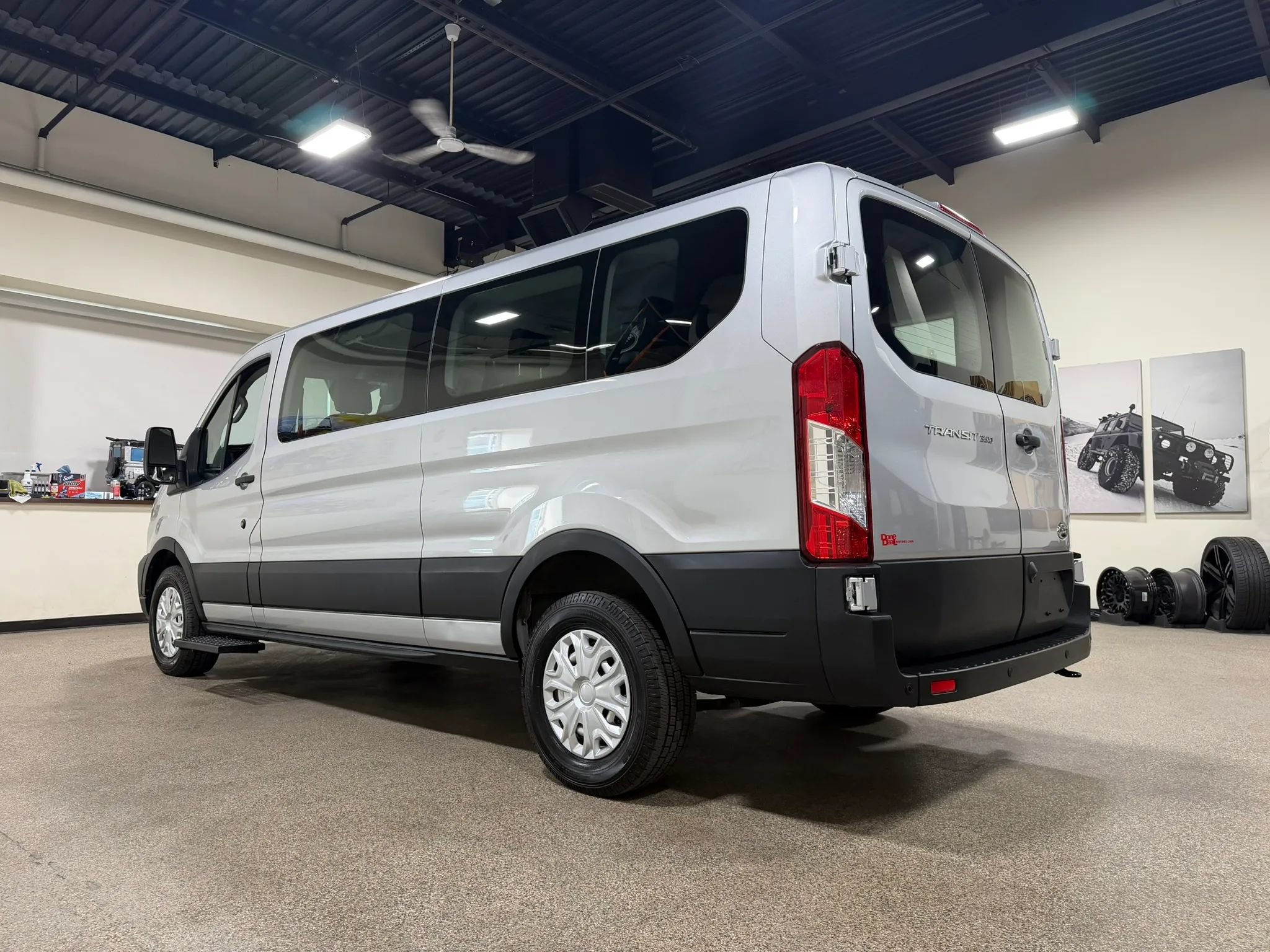 Used 2022 Ford Transit 350 XL RWD image 11