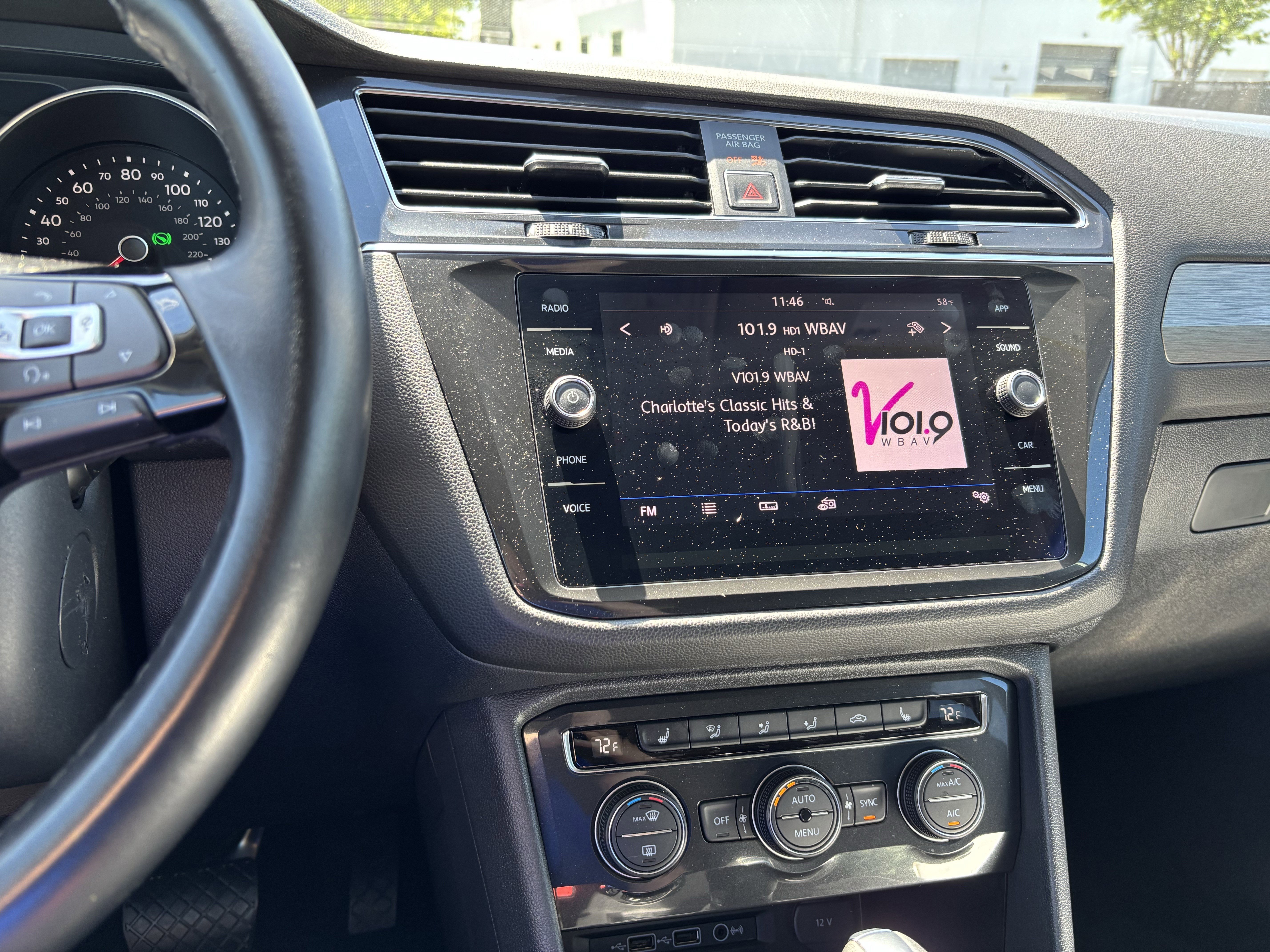 Used 2018 Volkswagen Tiguan SE FWD image 31