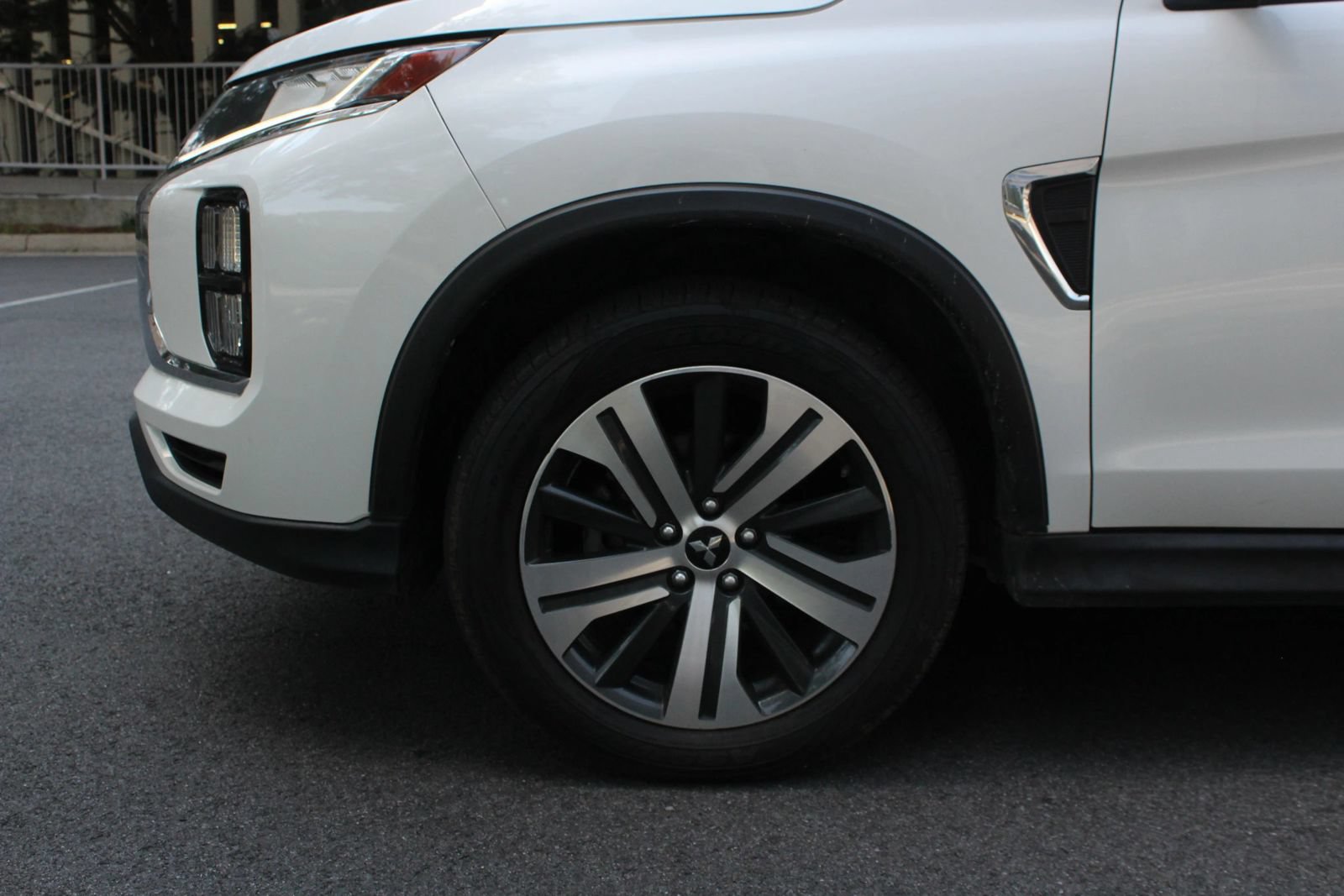 Used 2021 Mitsubishi Outlander Sport SE AWD/4WD image 11