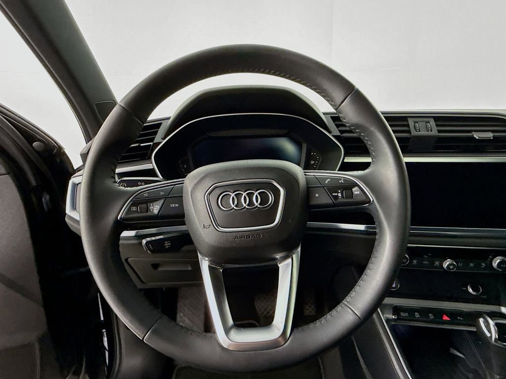 Used 2019 Audi Q3 2.0T Premium Plus AWD/4WD image 12