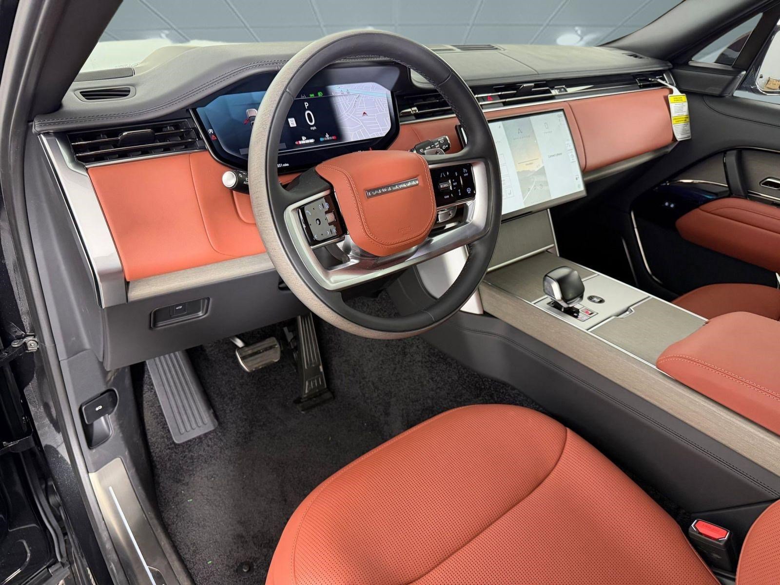 New 2026 Land Rover Range Rover SV image 4