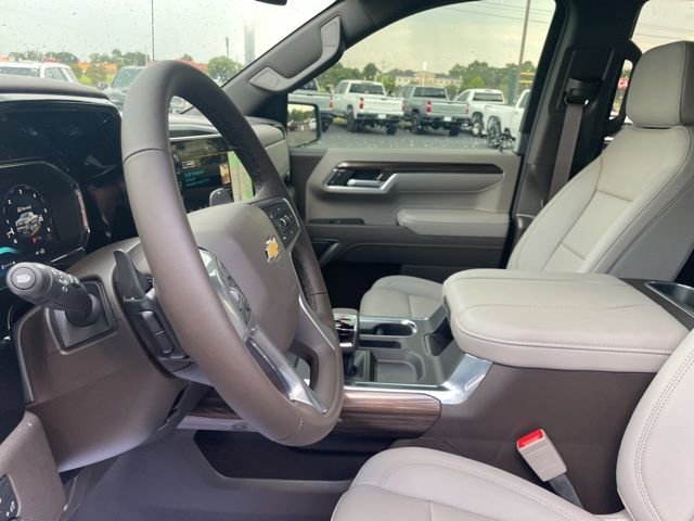 New 2026 Chevrolet Silverado 1500 LT w/ Z71 Off-Road Package image 7