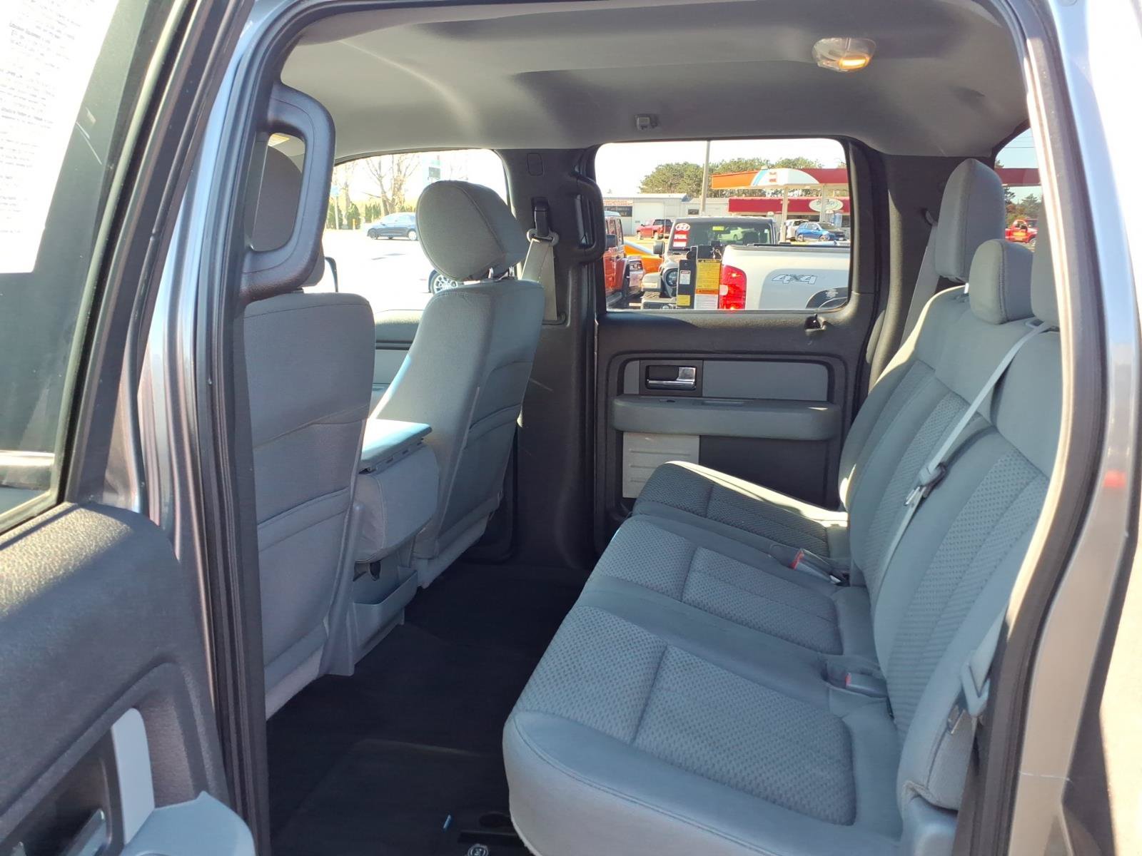 Used 2013 Ford F150 XLT AWD/4WD image 11