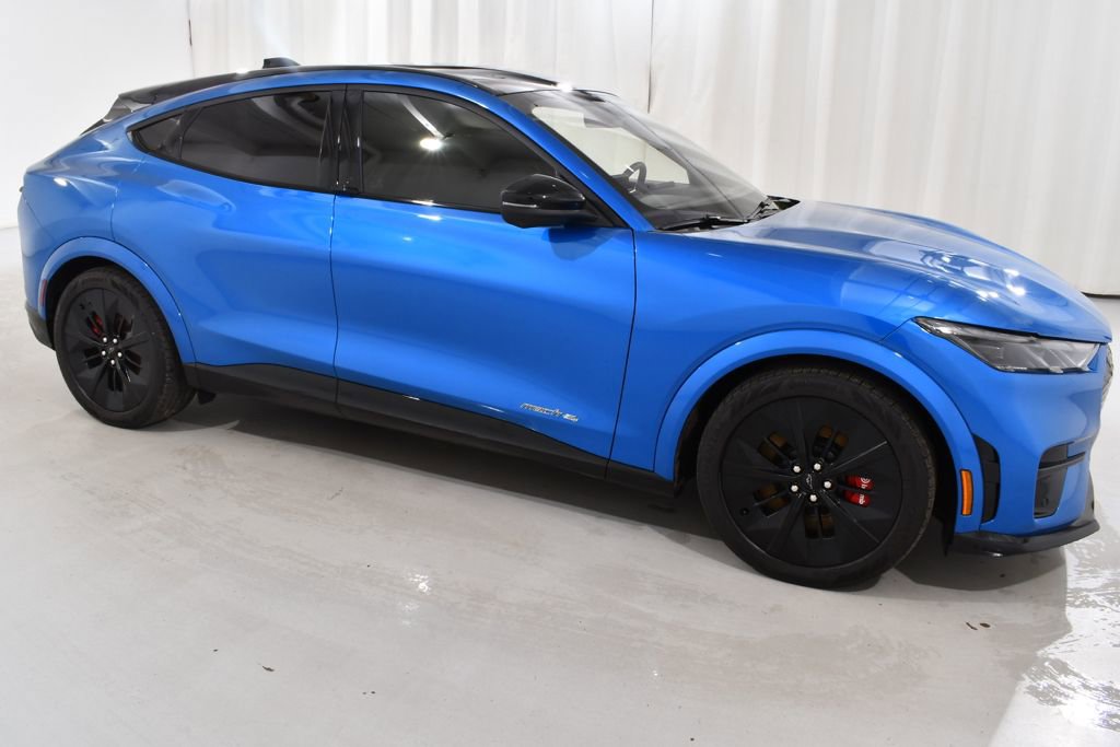 Used 2025 Ford Mustang Mach-E GT image 5