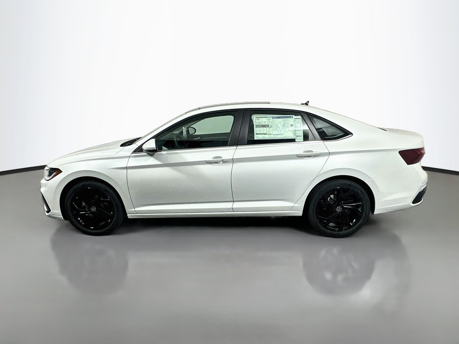 New 2027 Volkswagen Jetta SE FWD image 4