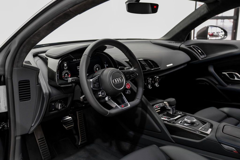 Used 2020 Audi R8 V10 performance image 5