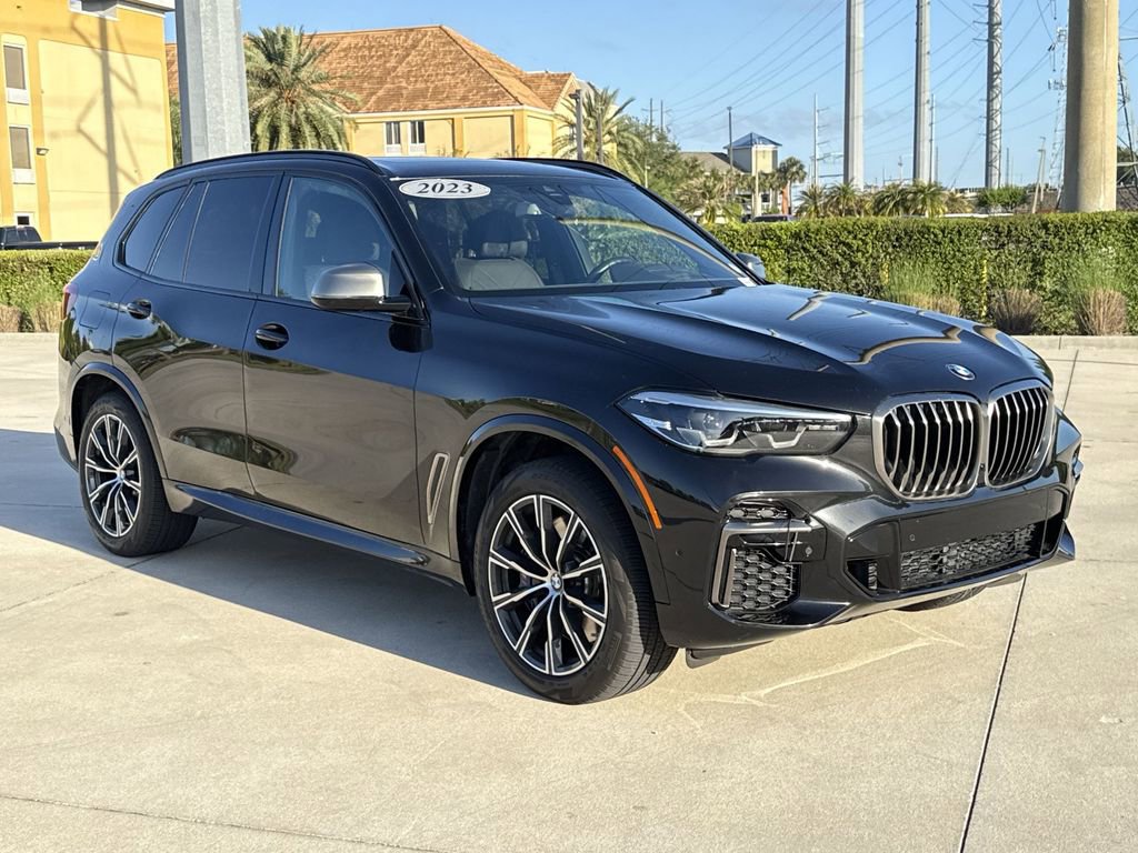 Used 2023 BMW X5 M50i w/ Climate Comfort Package AWD/4WD image 12