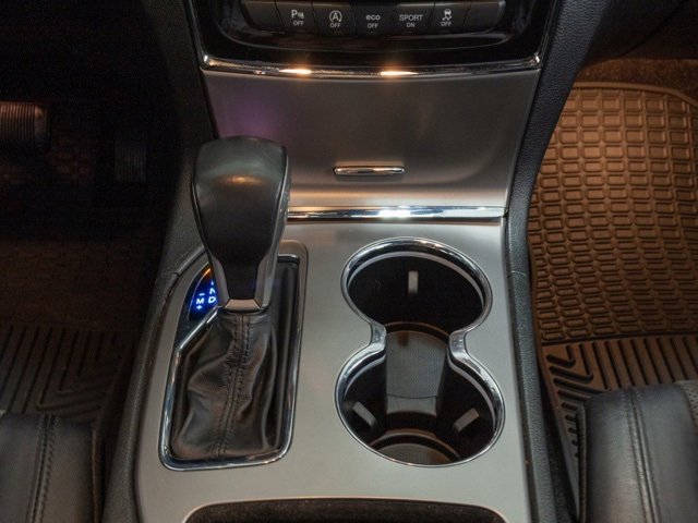 Used 2021 Jeep Grand Cherokee Laredo X image 17