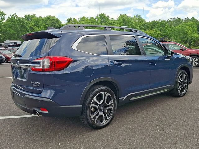 Used 2025 Subaru Ascent Limited w/ Popular Package #2 AWD/4WD image 6