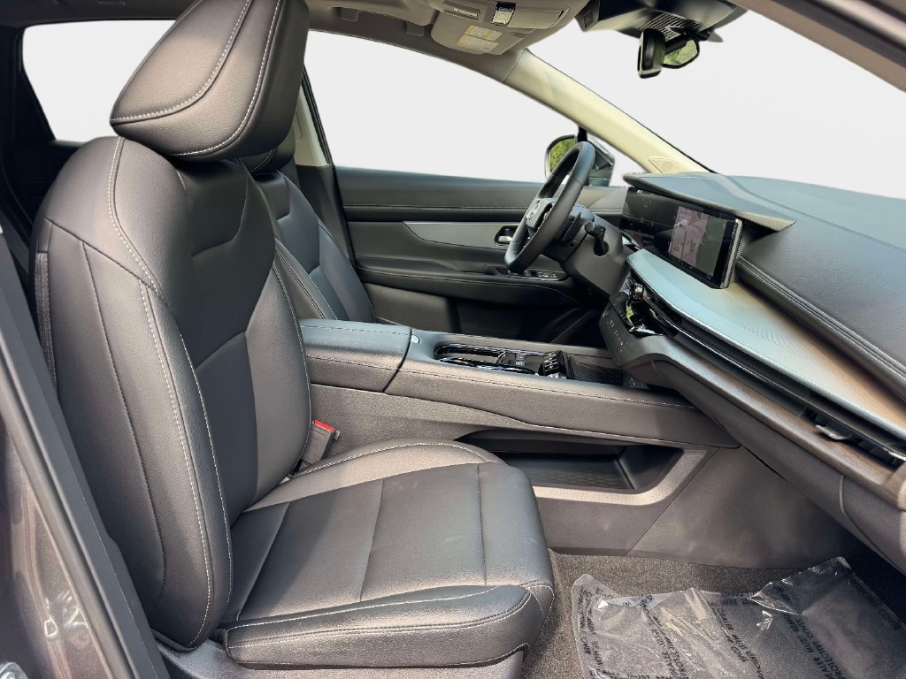 Used 2025 Nissan Murano SL AWD/4WD image 9