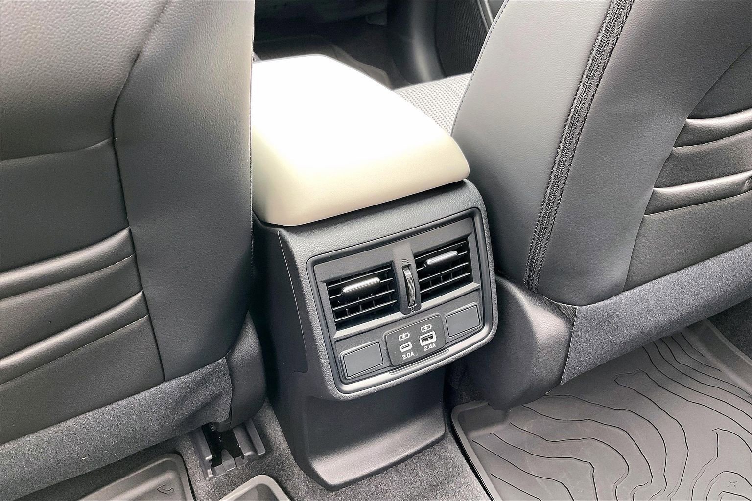 New 2026 Subaru Forester Premium AWD/4WD image 25