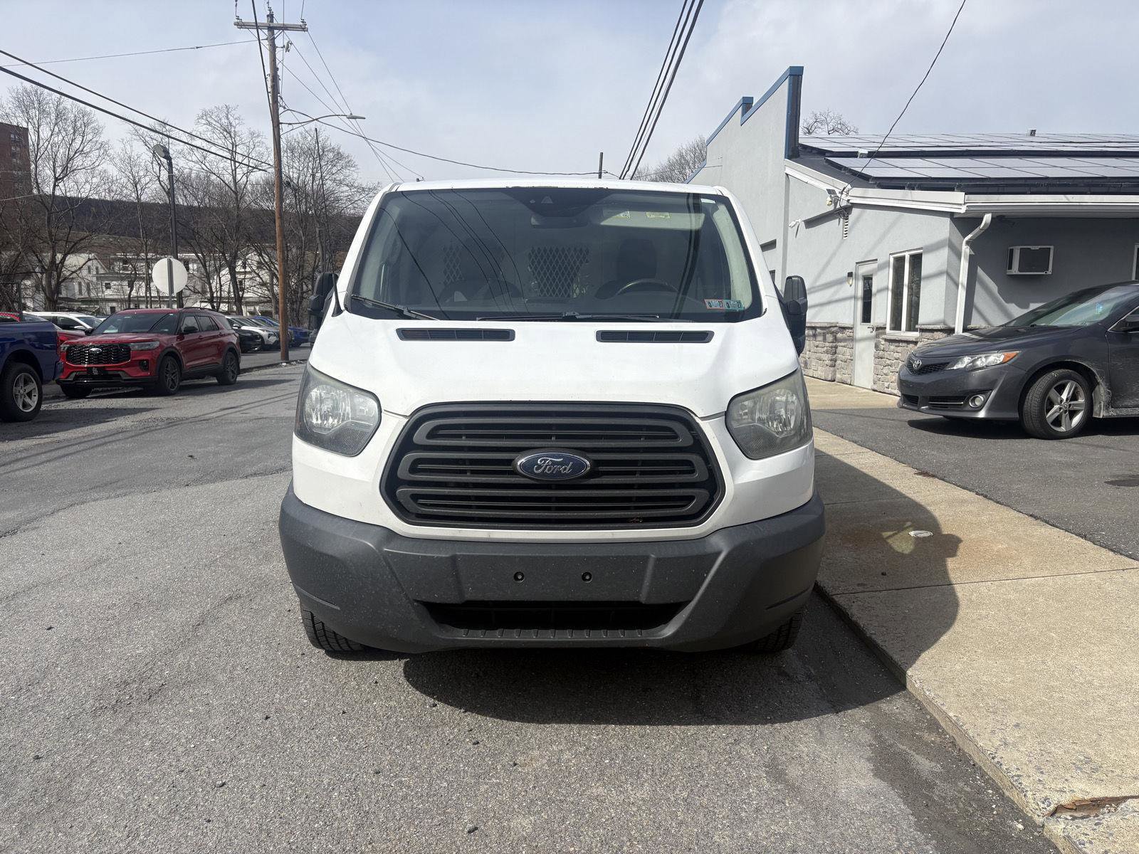 Used 2016 Ford Transit 150 130 Low Roof RWD image 17