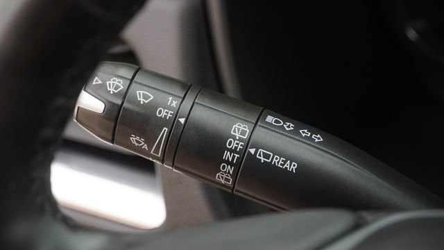 Used 2024 Chevrolet Suburban LT image 29