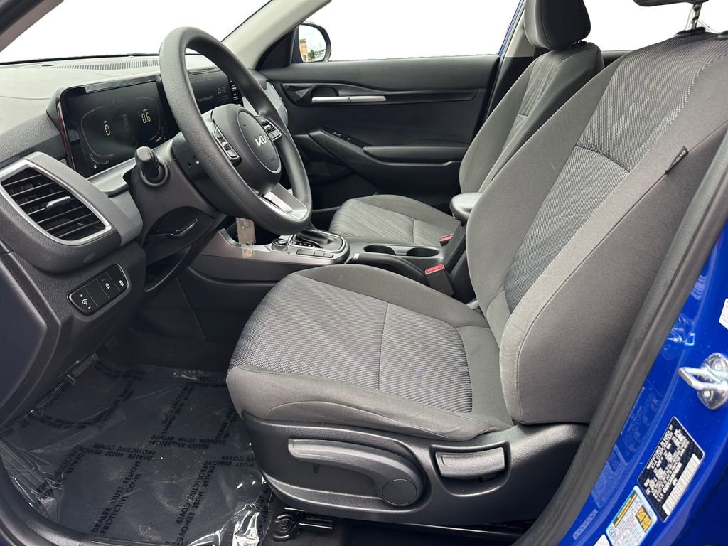 Certified 2024 Kia Seltos LX AWD/4WD image 17