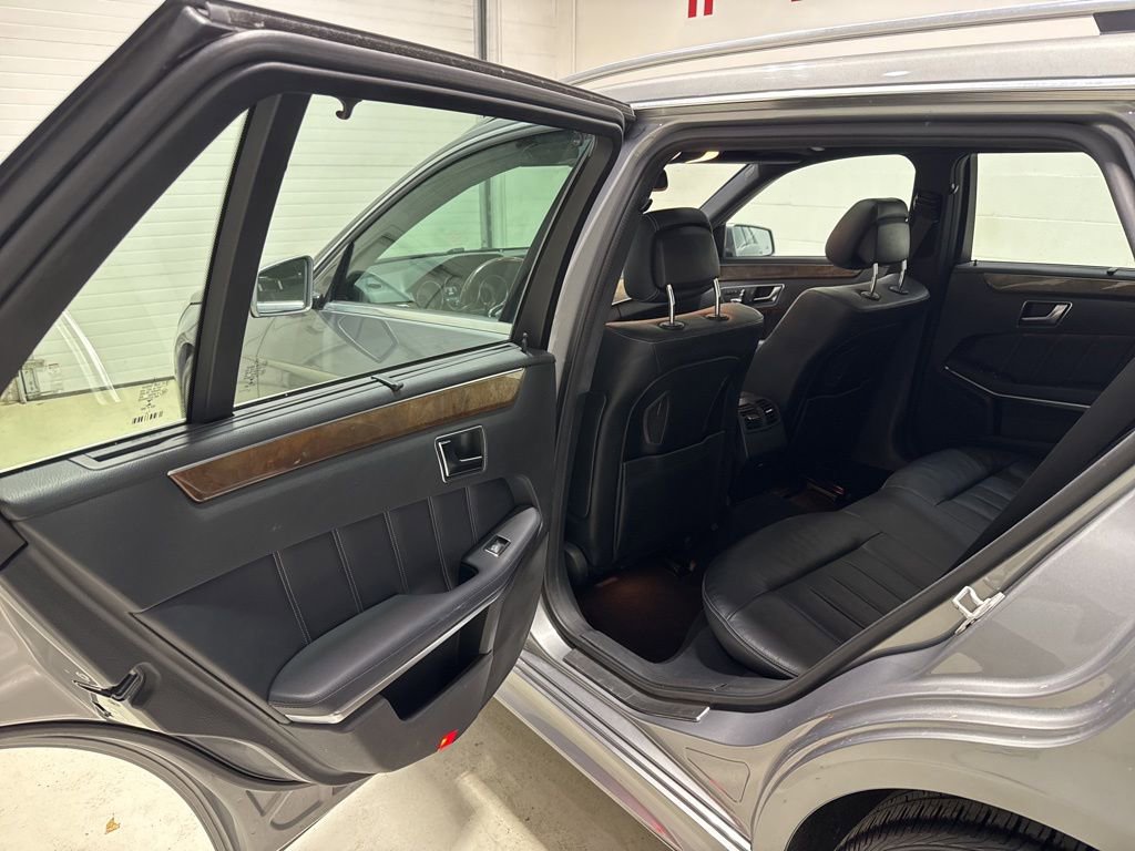 Used 2015 Mercedes-Benz E 350 E 350 image 35