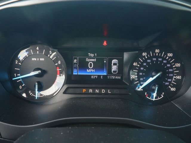 Used 2017 Ford Fusion SE FWD image 18
