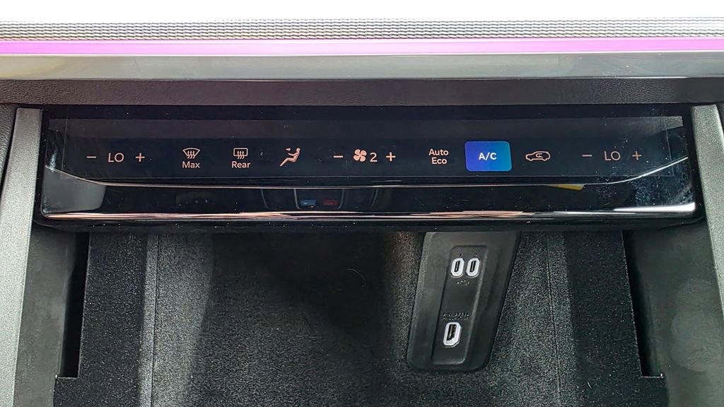 Used 2025 Jeep Wagoneer S Launch Edition image 49