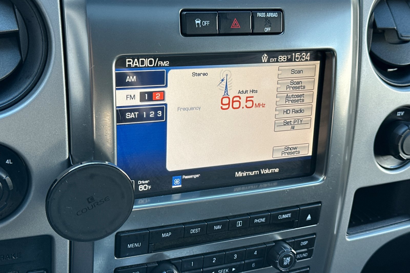 Used 2012 Ford F150 Raptor w/ Raptor Luxury Pkg image 25