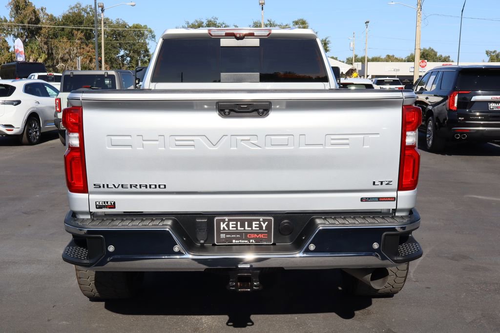 Used 2020 Chevrolet Silverado 2500 LTZ w/ Technology Package image 7